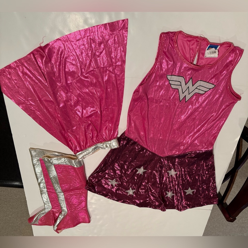 Justice League Wonder Woman Pink Costume